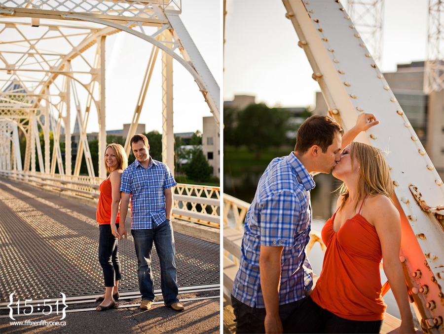 ottawa wedding photographer, engagement, summer, union street bridge