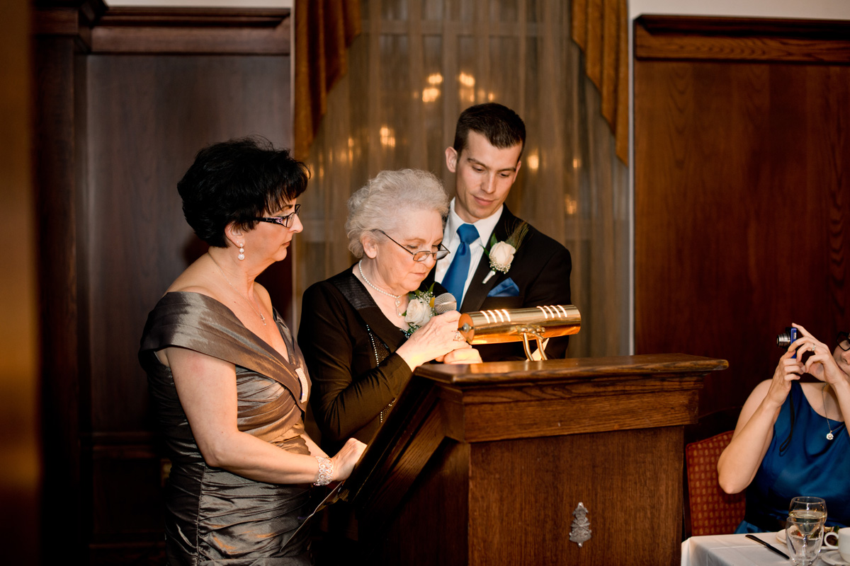 ottawa wedding photography,  ottawa wedding photographer, portraits, autumn, natural light, ottawa, ottawa city hall, wedding