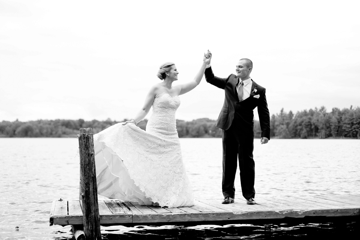 ottawa wedding photography, ottawa wedding photographer, portraits, cottage, DIY, natural light, rustic, summer, wedding