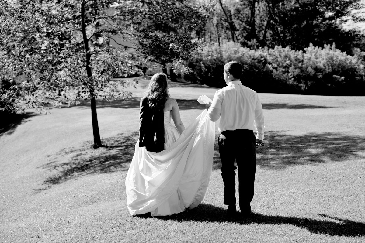 ottawa wedding photographer, ottawa wedding photography, portraits, rideau river, summer, wedding, backyard, natural light, ottawa